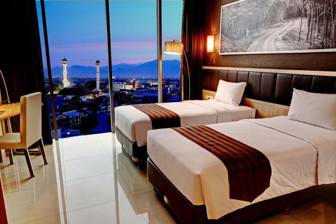 Pasar Baru Square Hotel Bandung Exterior foto